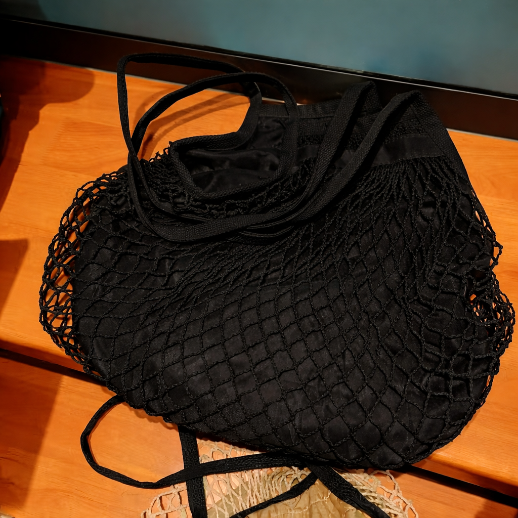 Pocket-Fold Mesh Tote